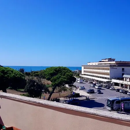 Attico Vista Mare Apartment Tirrenia Exterior photo
